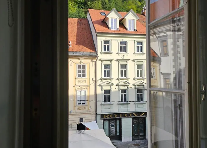 Daire Historic Townhouse Tina By Hall