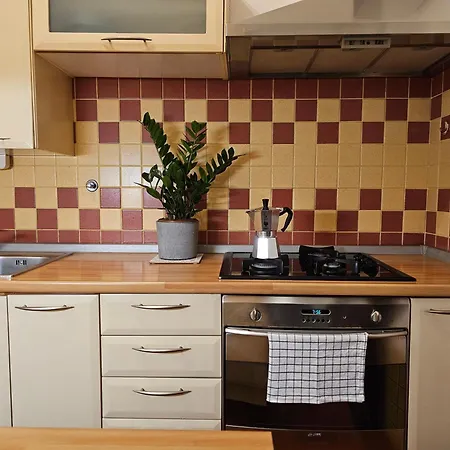 Historic Townhouse Tina By Hall * לובליאנה