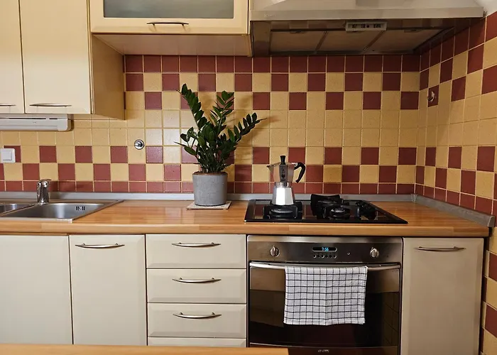 Historic Townhouse Tina By Hall * ليوبليانا